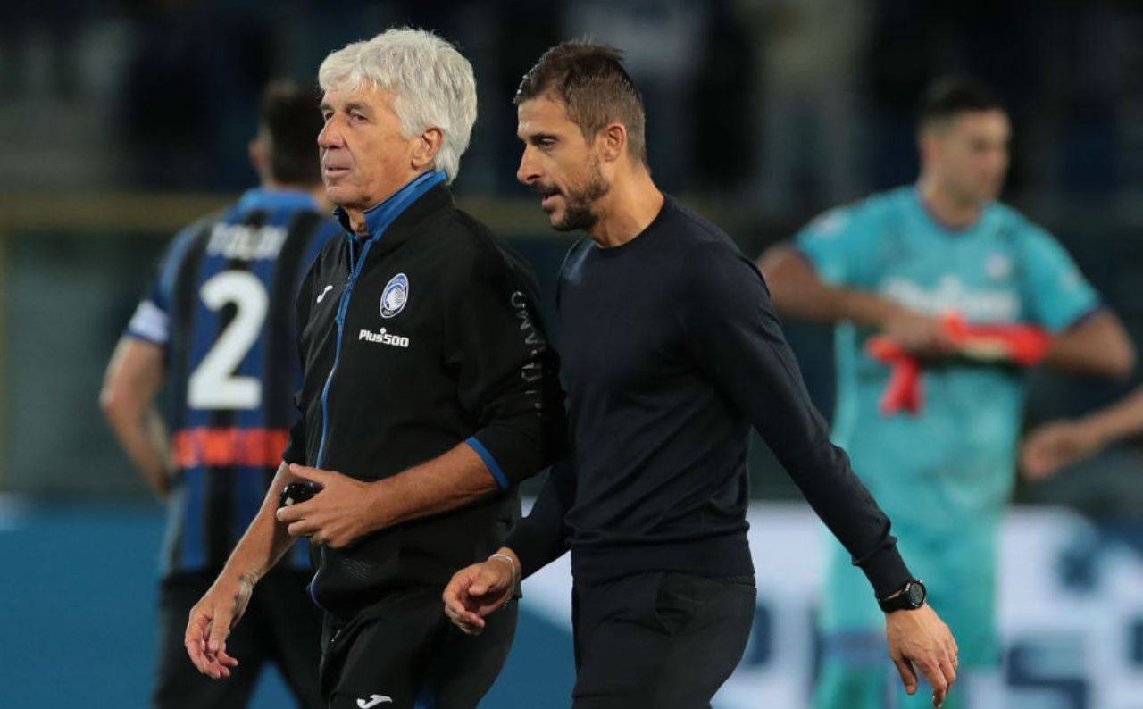 Gasperini e Dionisi camminano