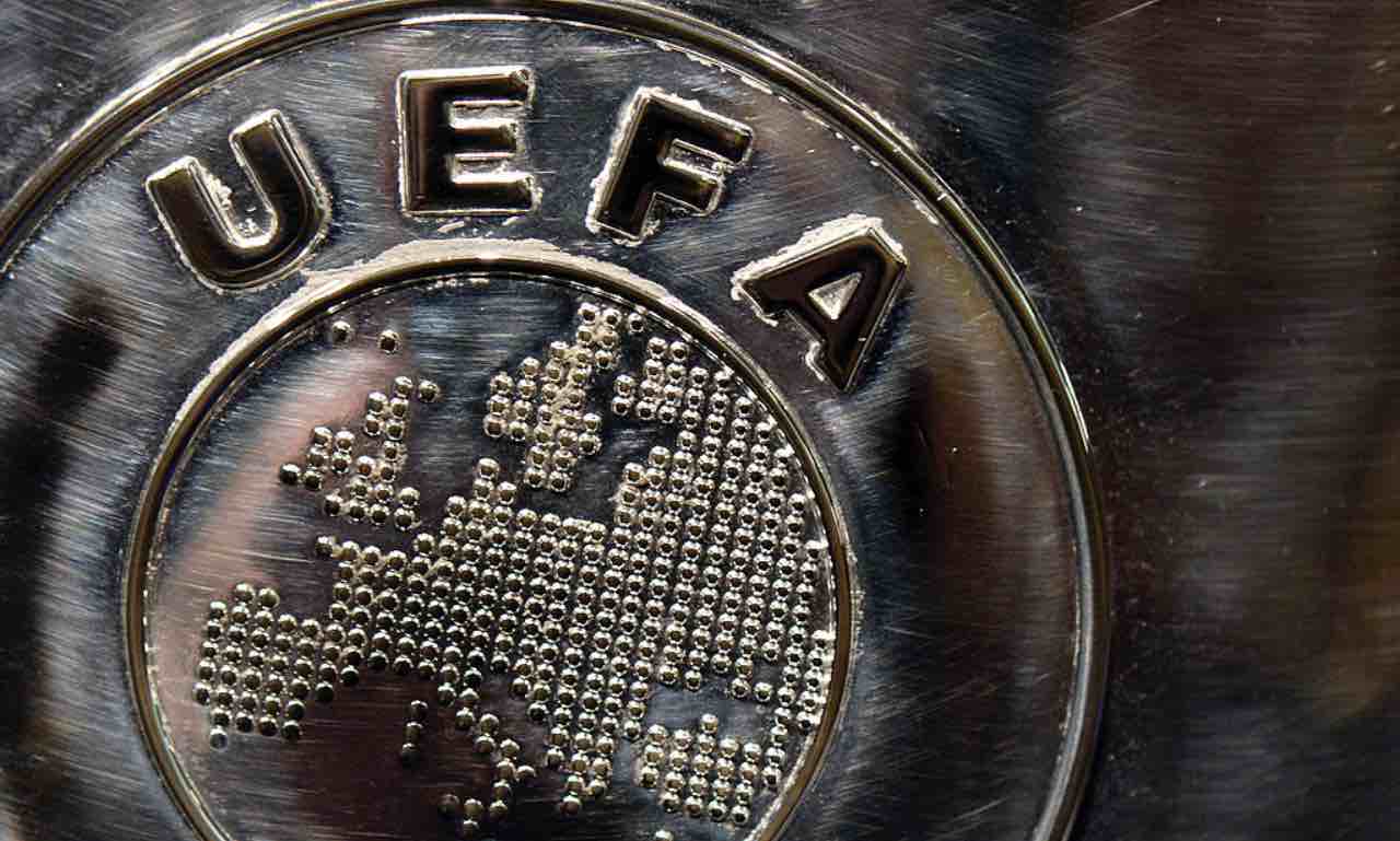 Lo stemma della UEFA