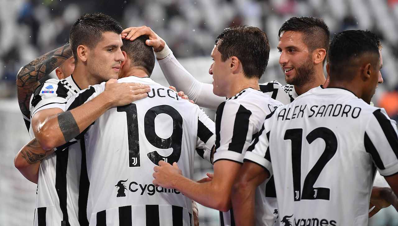 La Juventus festeggia il gol di Bonucci