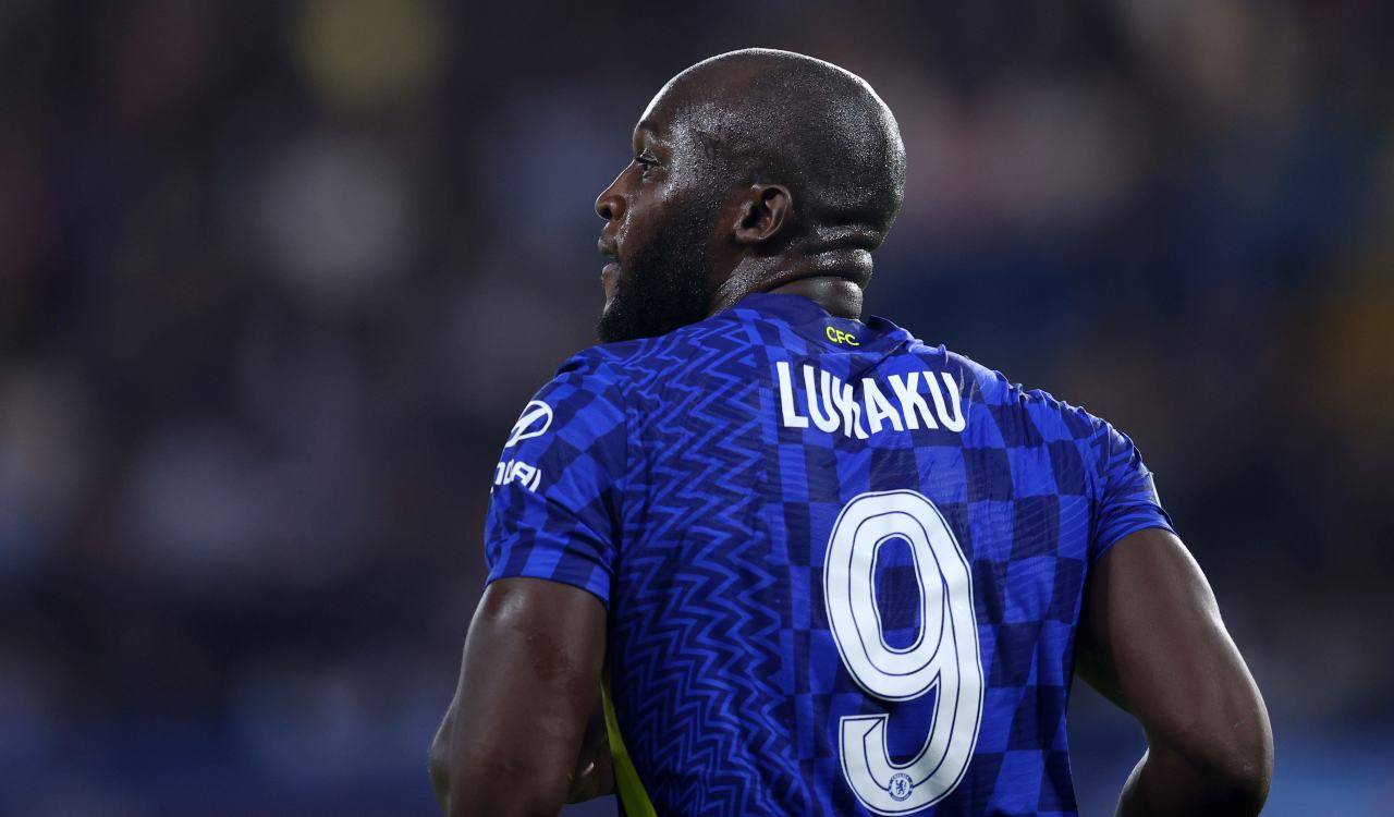 Lukaku di spalle