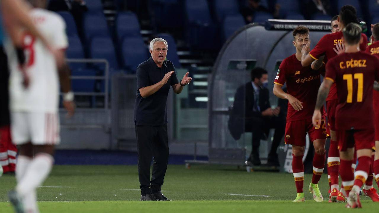 Mourinho incoraggia la squadra
