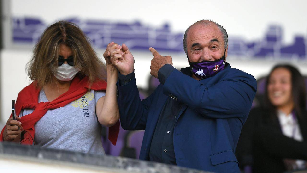 Commisso in tribuna per una partita della Fiorentina femminile