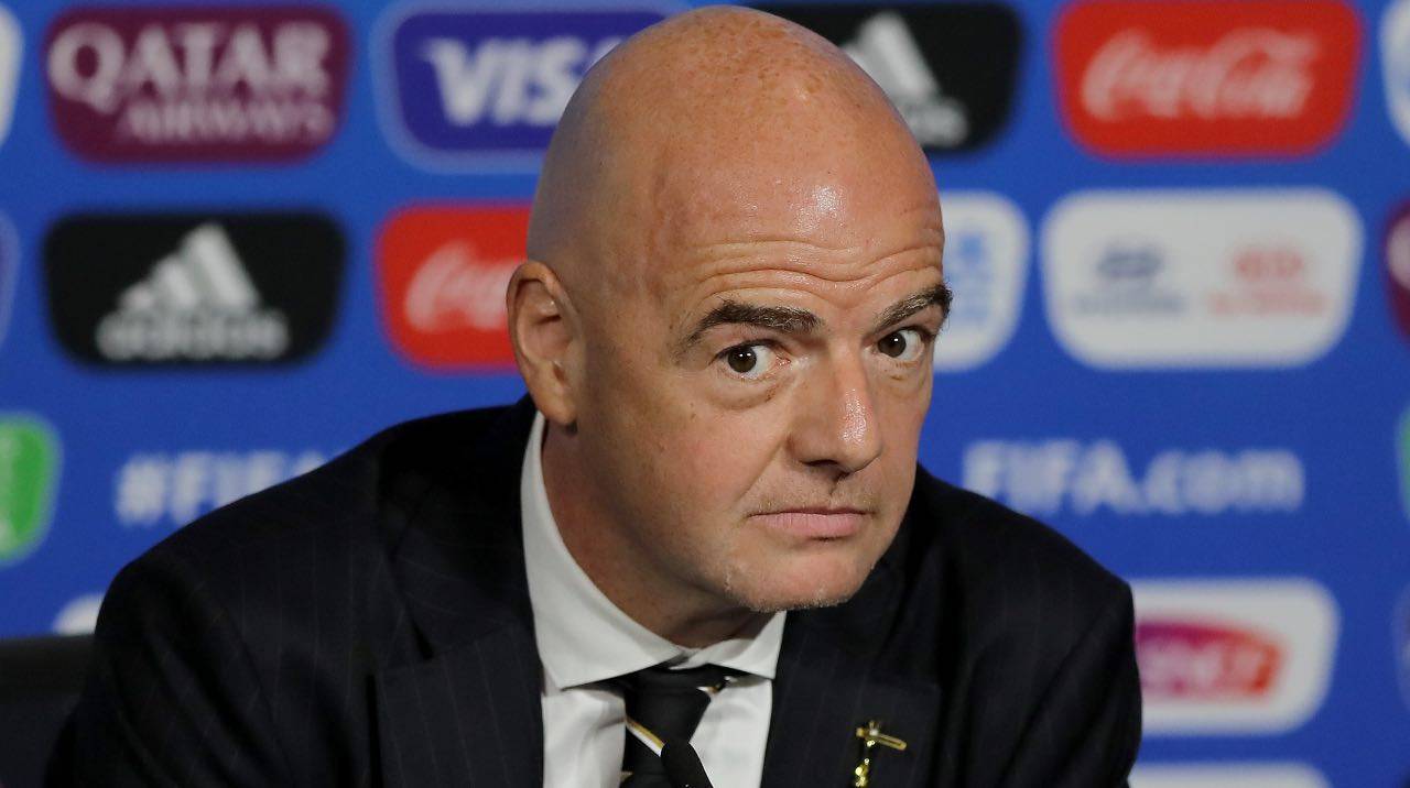Il presidente della Fifa Infantino riflette