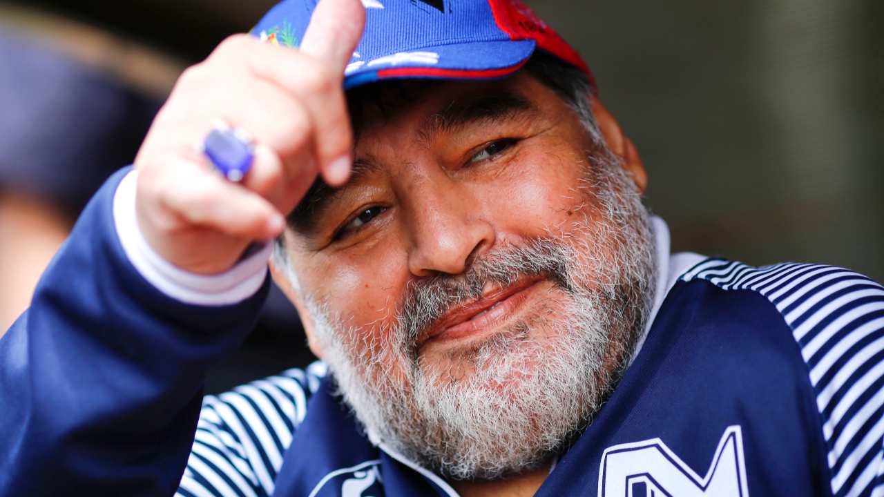 Diego Armando Maradona sorridente