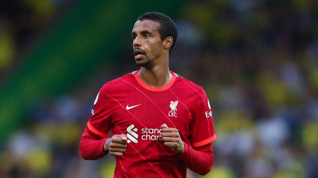 Matip corre Liverpool