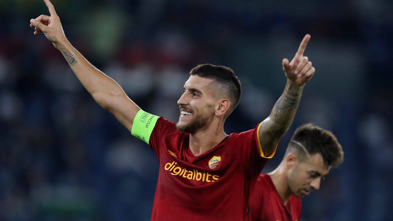 Pellegrini festeggia e sorride Roma