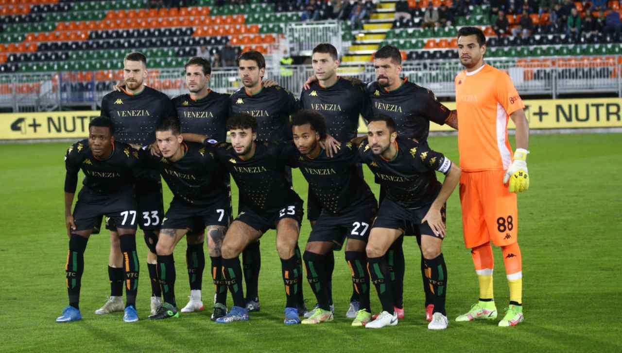 Venezia before the match against Salernitana