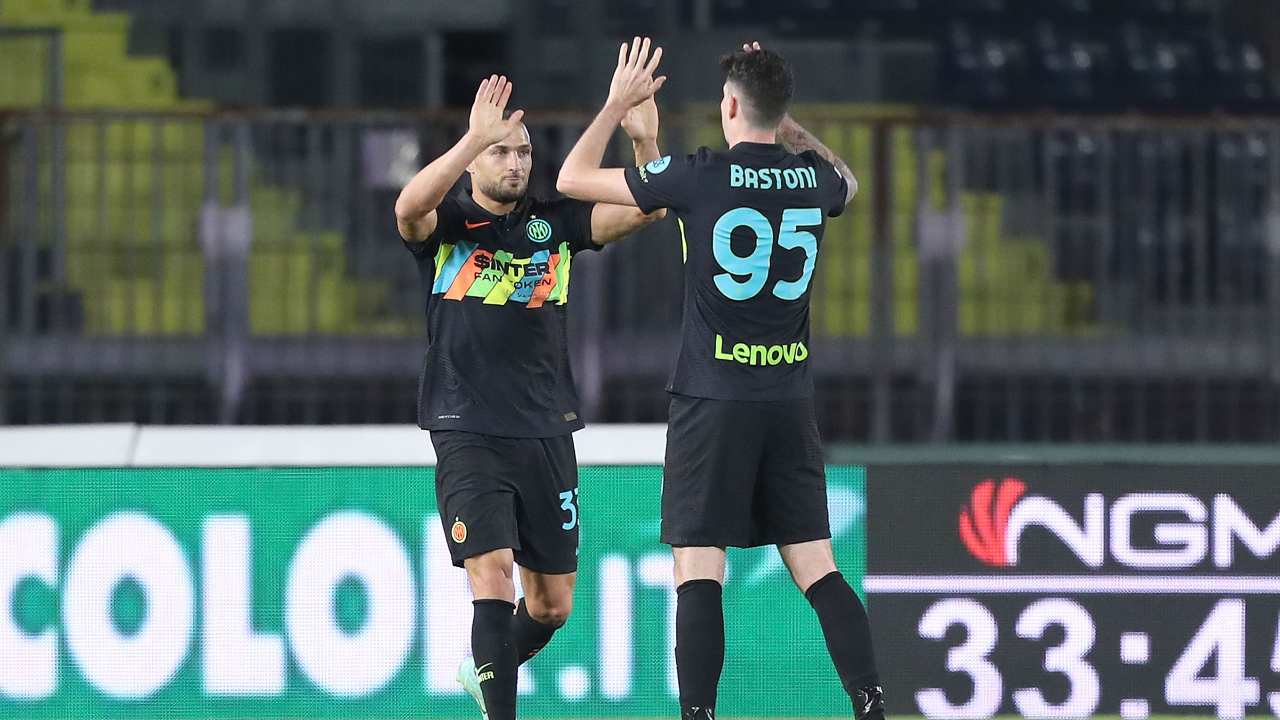 Inter D'Ambrosio e Dimarco si danno il cinque
