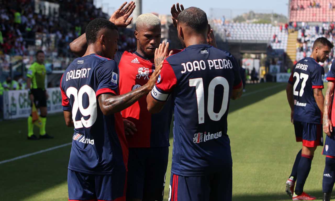 Dalbert, Joao Pedro e Keita Balde esultano