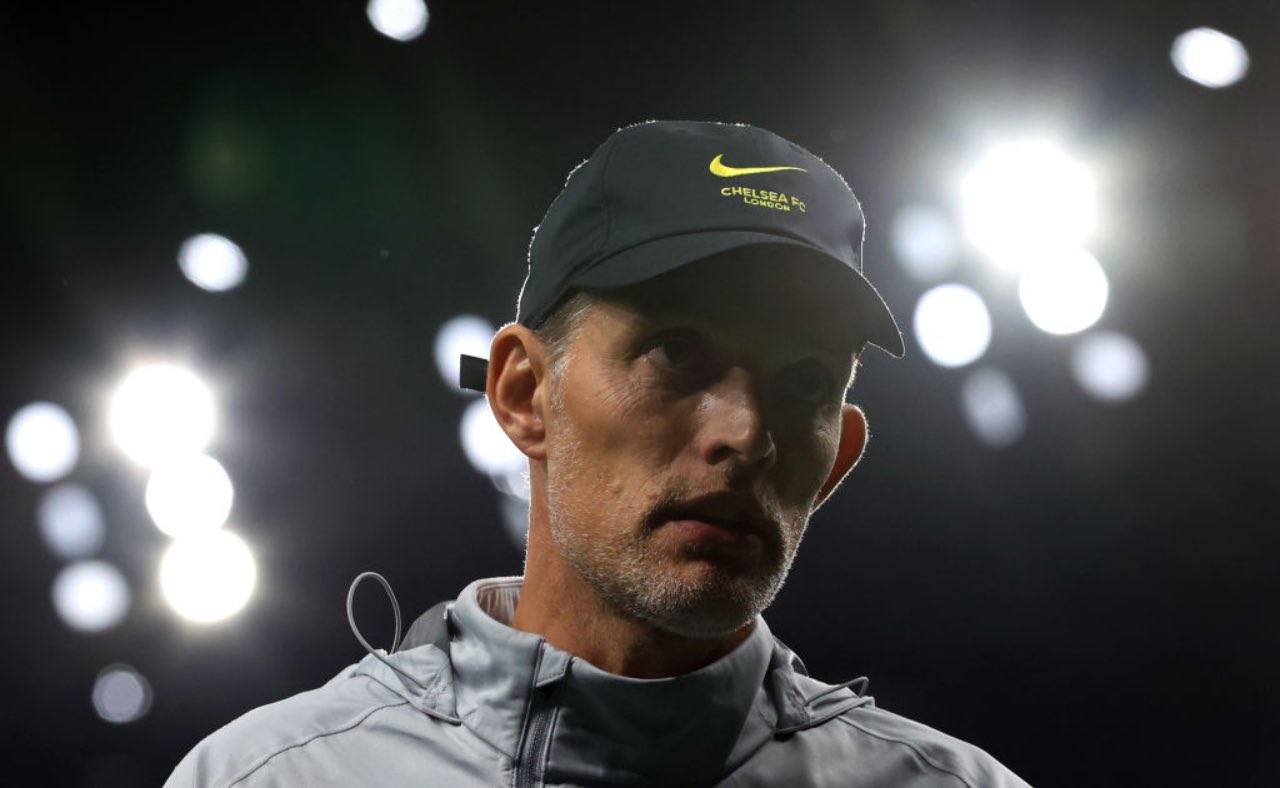 Tuchel mentre allena il Chelsea