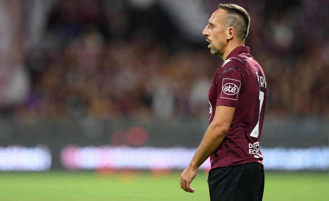 Ribery in campo con la Salernitana 