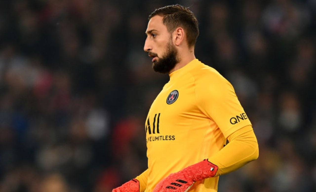 Donnarumma in campo col PSG