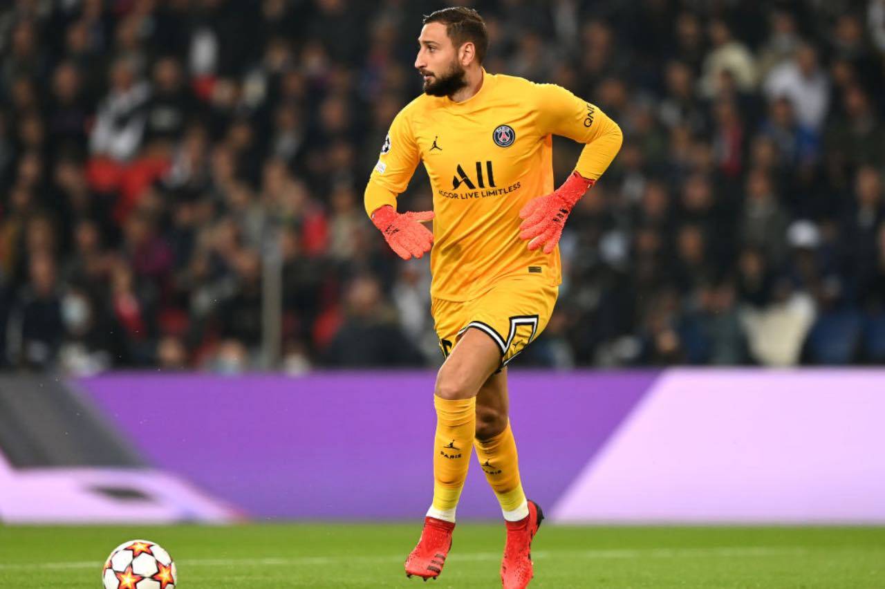 Donnarumma in campo col PSG