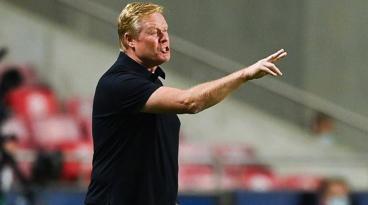 Koeman sulla panchina del Barcellona