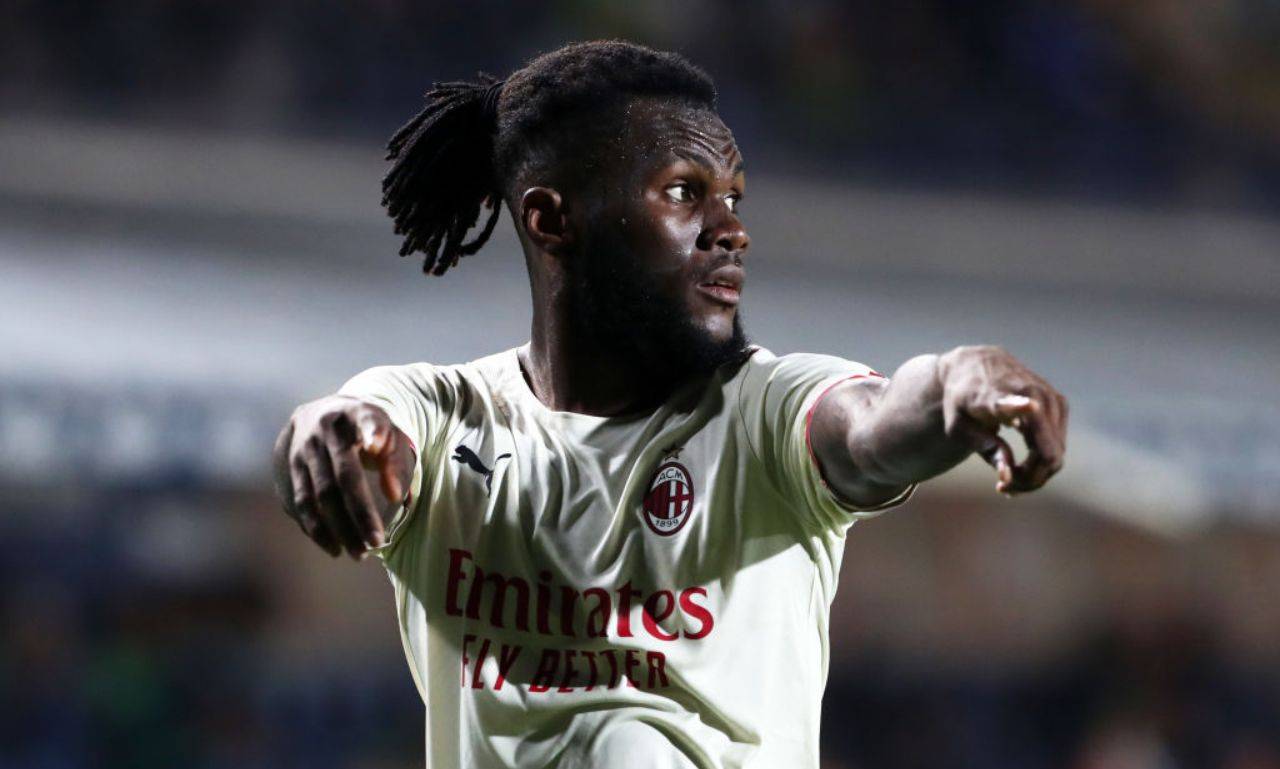 Kessie dà indicazioni 