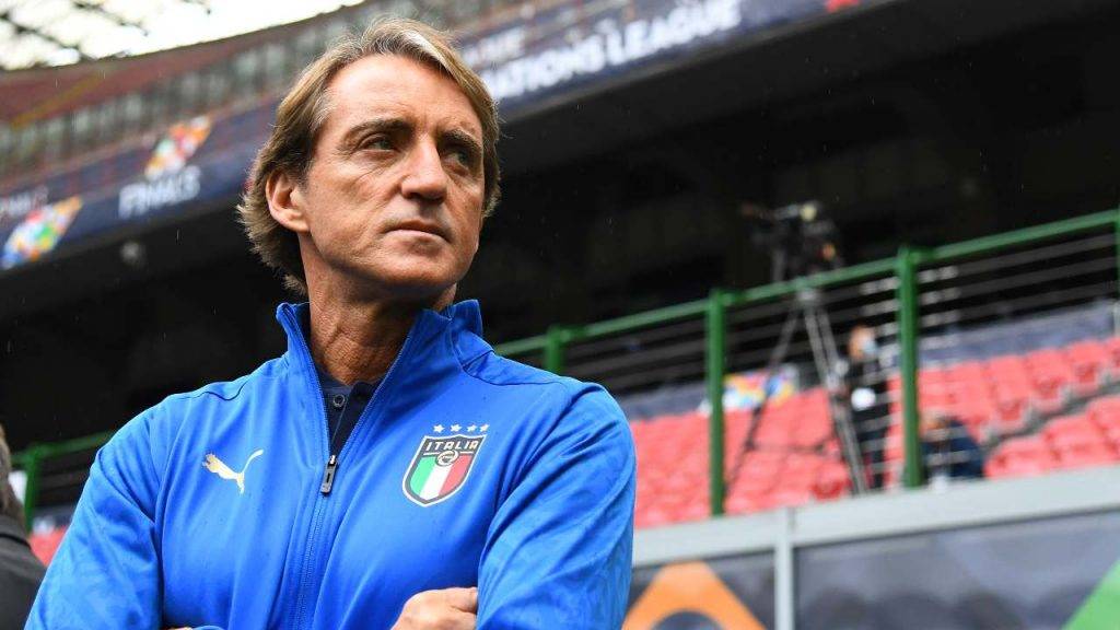 Mancini osserva Italia