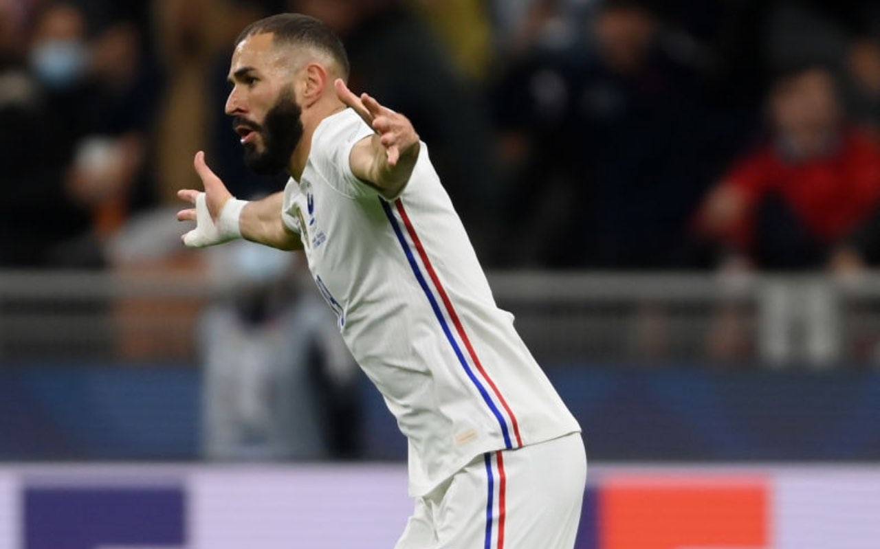 Benzema esulta in Spagna-Francia
