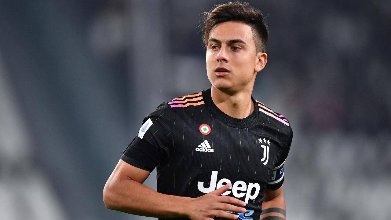 Dybala corre Juventus