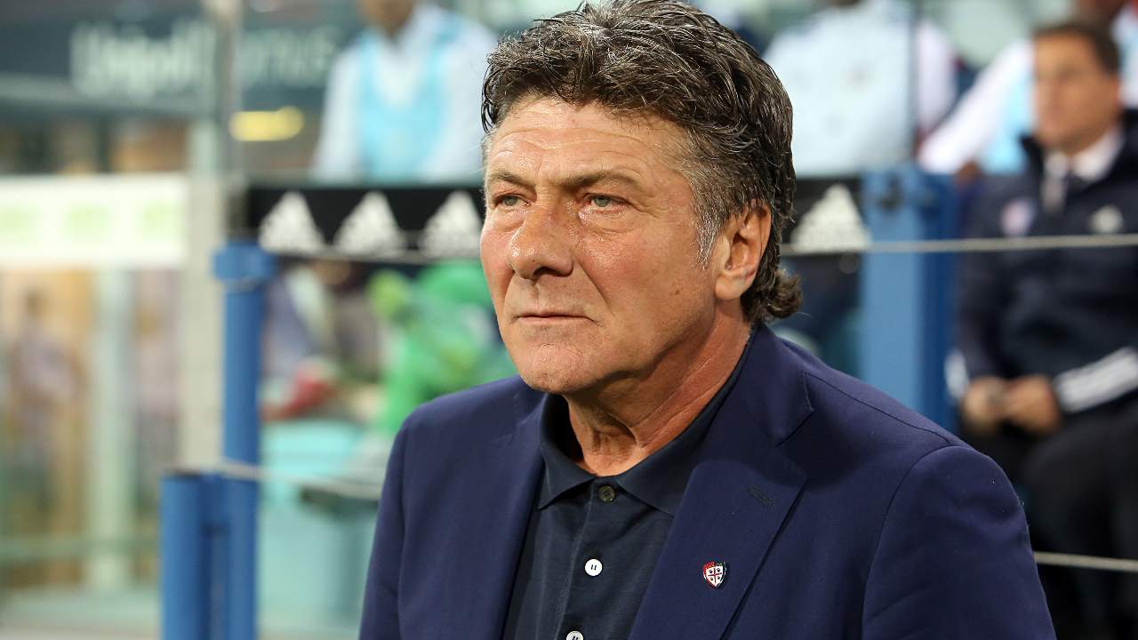 Cagliari-Atalanta, Mazzarri a bordo campo