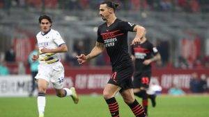 Ibrahimovic in campo con l'Hellas Verona