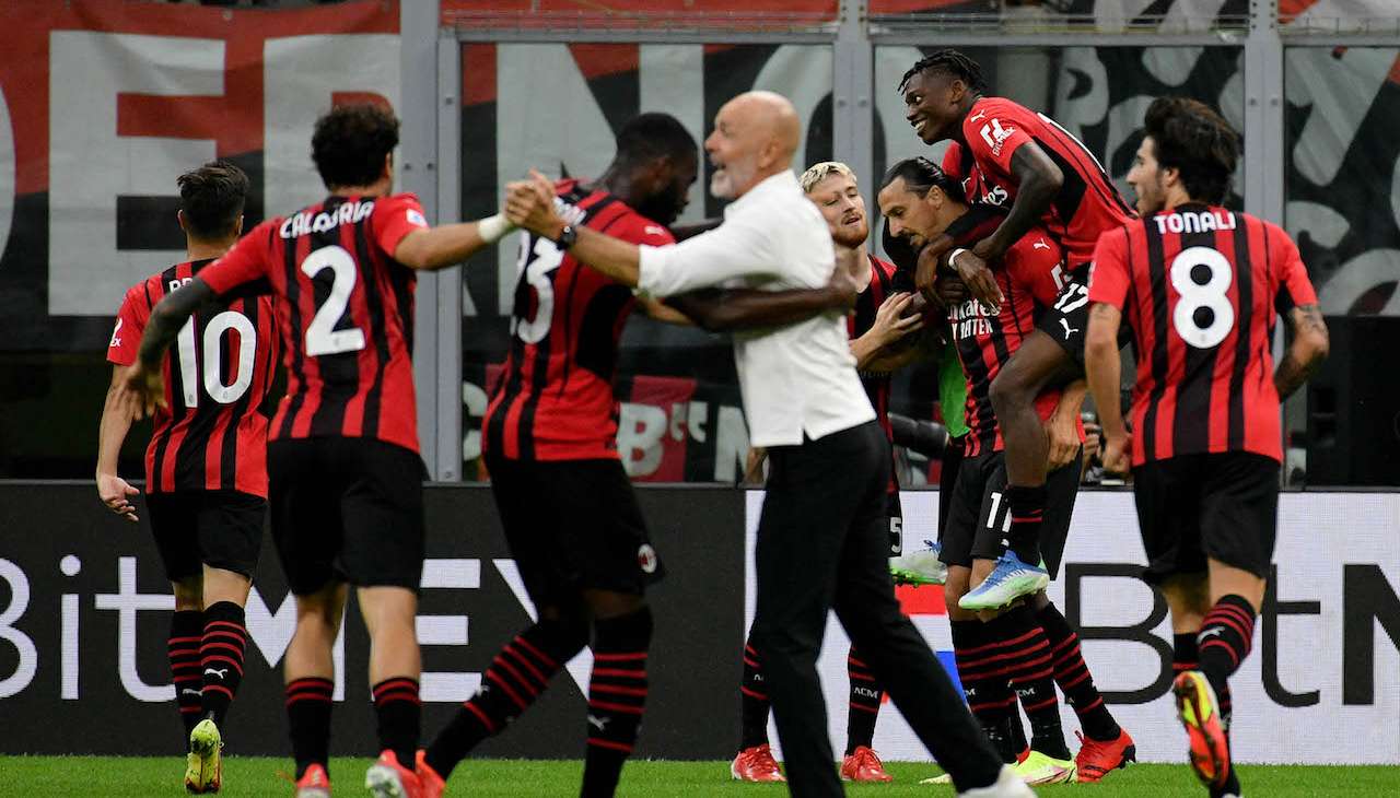 Il Milan esulta per il gol di Ibrahimovic