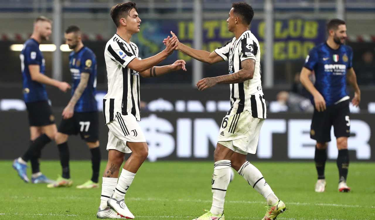Dybala e Danilo esultano