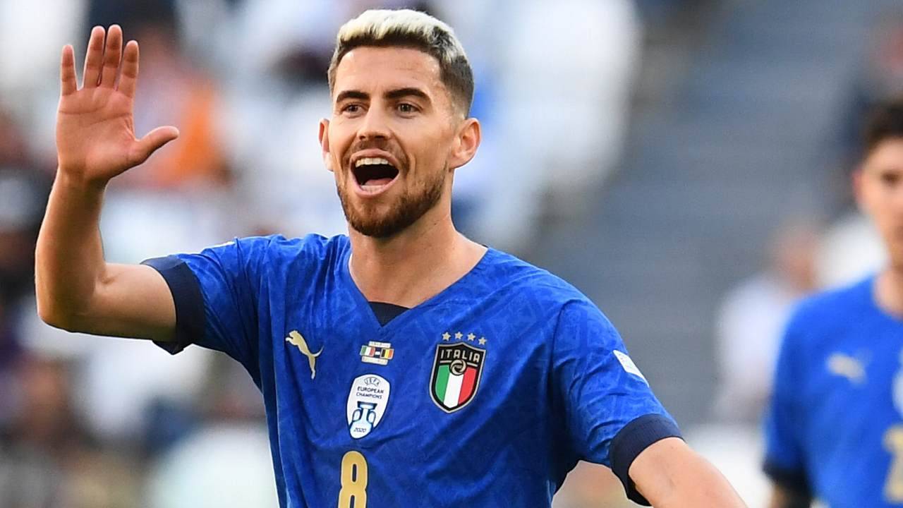Jorginho sorridente