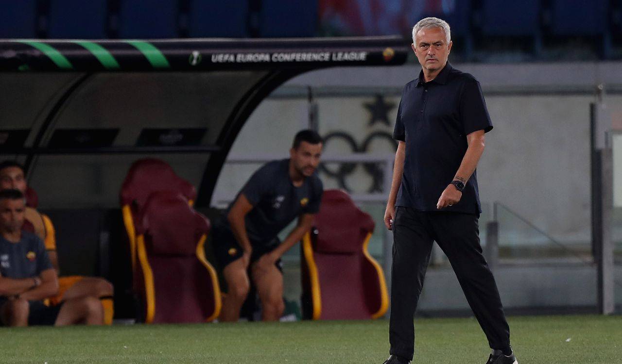 Mourinho in panchina