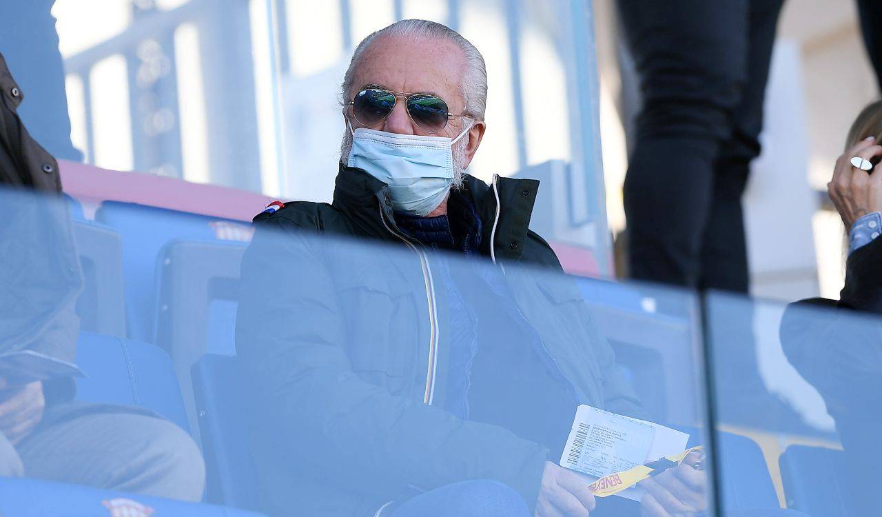 De Laurentiis in tribuna
