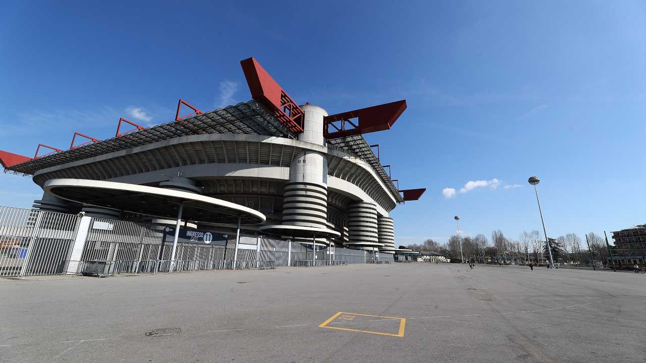 Una veduta esterna dello stadio San Siro