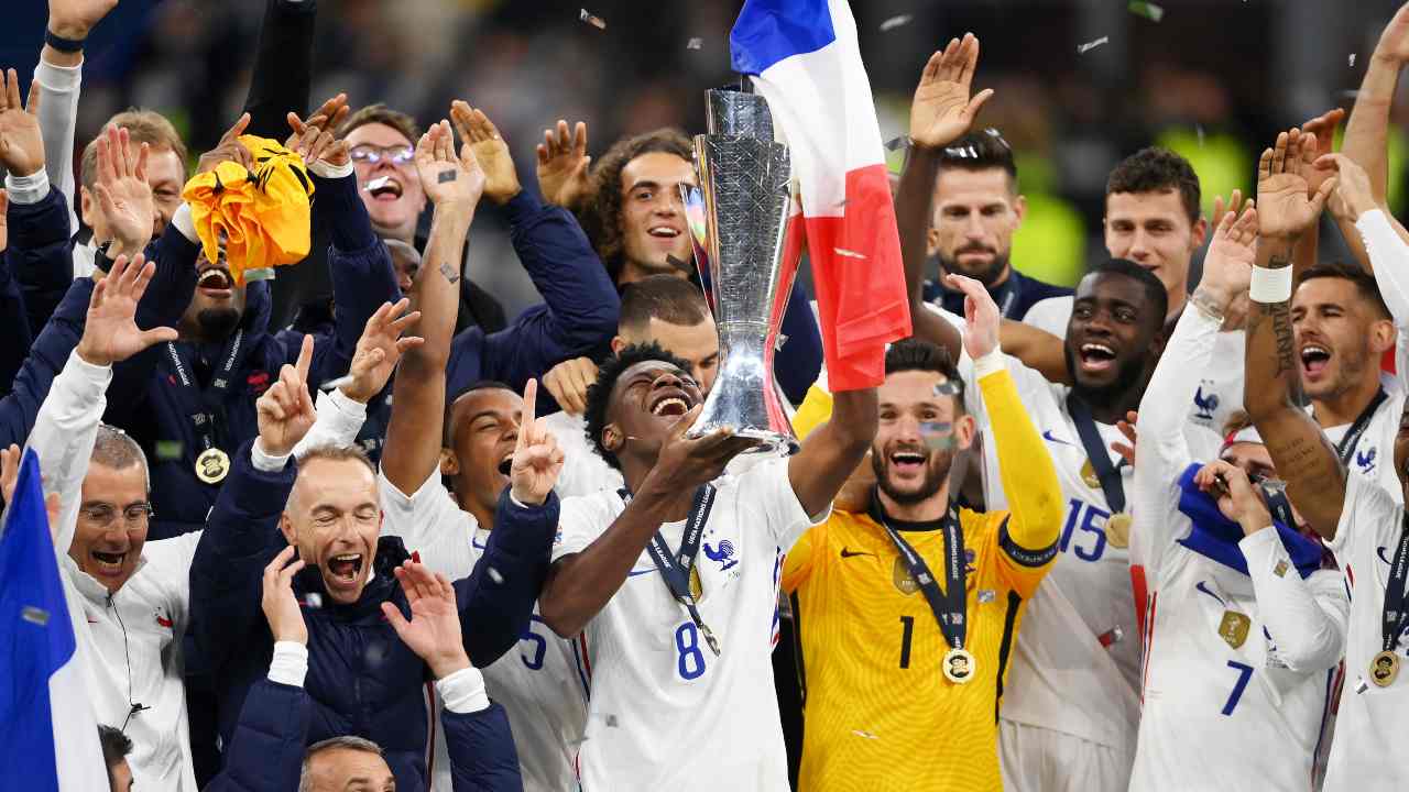 Tchouameni solleva la Nations League conquistata con la Francia