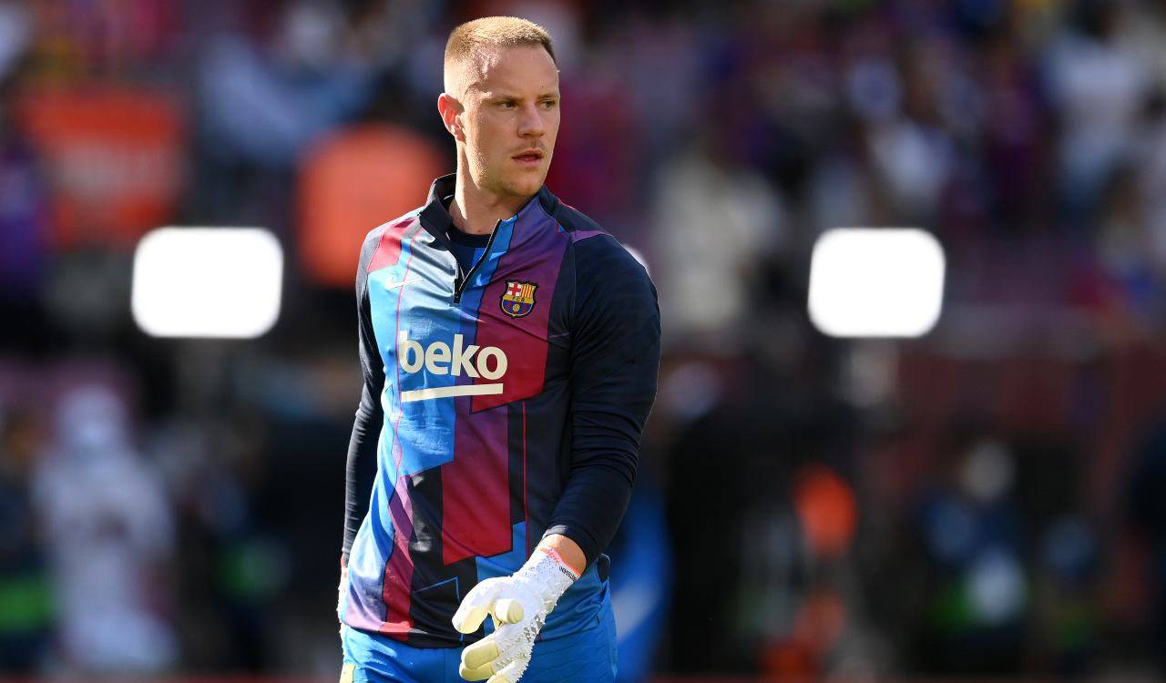 Ter Stegen si riscalda