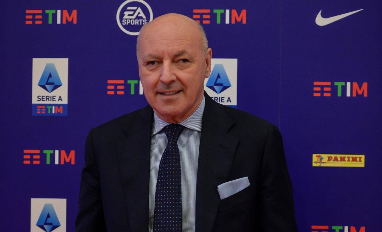 Marotta sorride