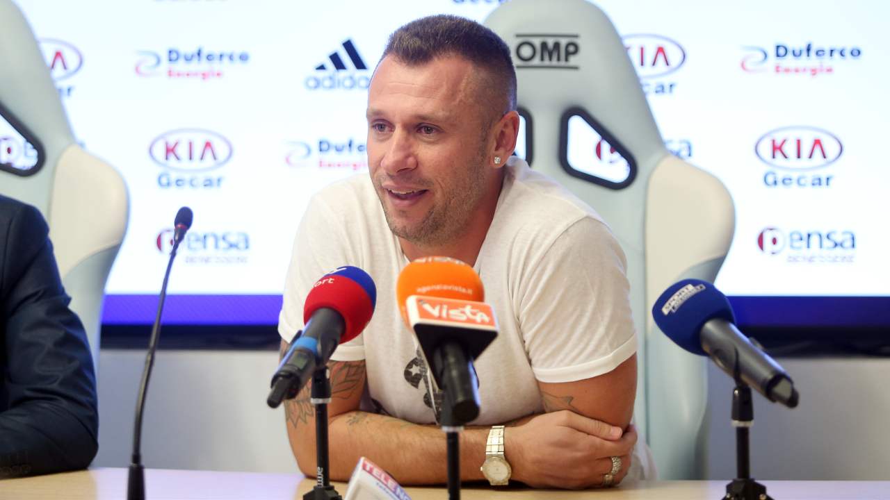 Cassano in conferenza stampa