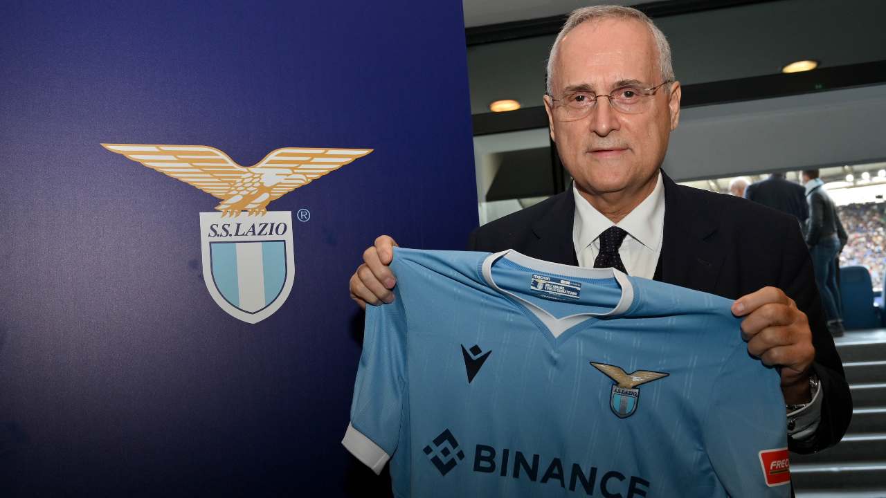Lotito presenta il nuovo sponsor della Lazio