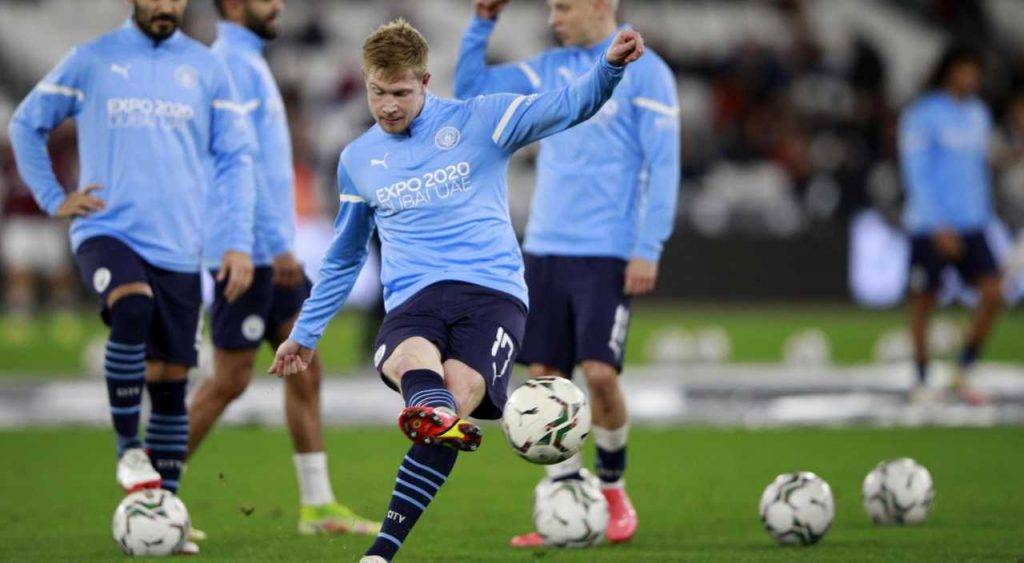 De Bruyne durante il riscaldamento