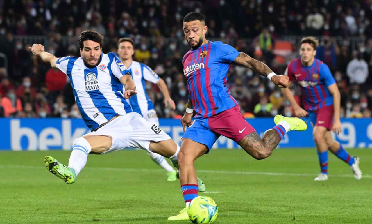 Cabrera con Depay in Barcellona-Espanyol