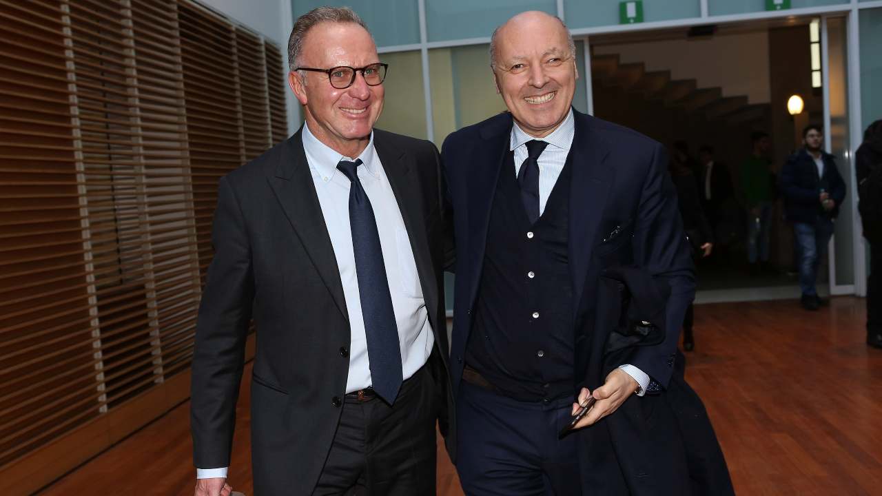 Marotta sorride in compagnia di Rummenigge