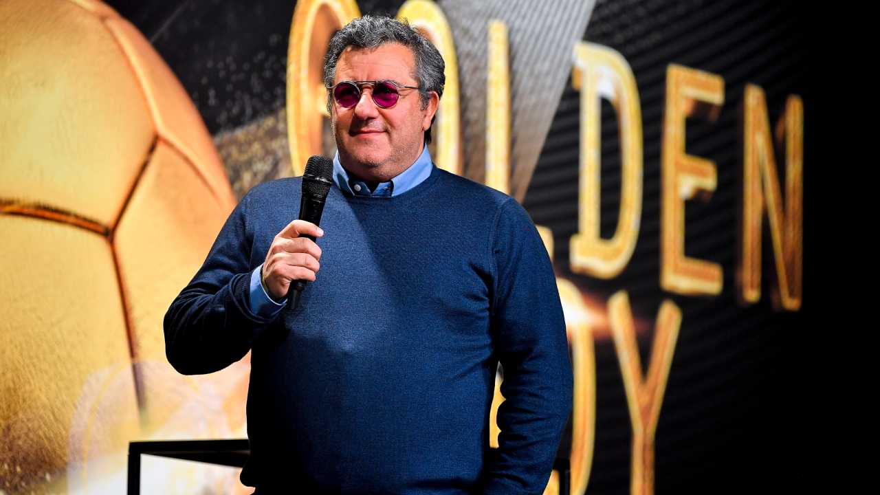 Raiola al microfono durante il 'Golden Boy' 2020