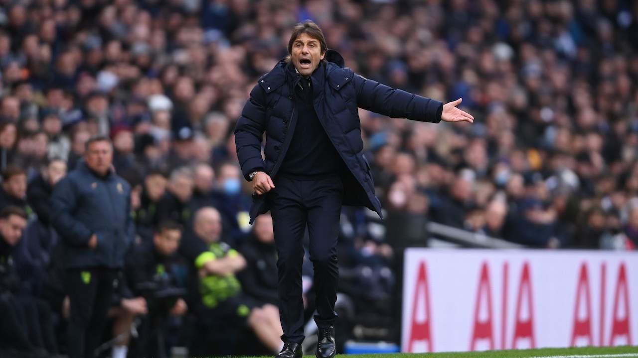 Antonio Conte trascina il Tottenham dalla panchina