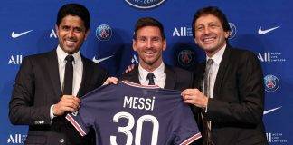 Al Khelaifi, Messi e Leonardo sorridenti