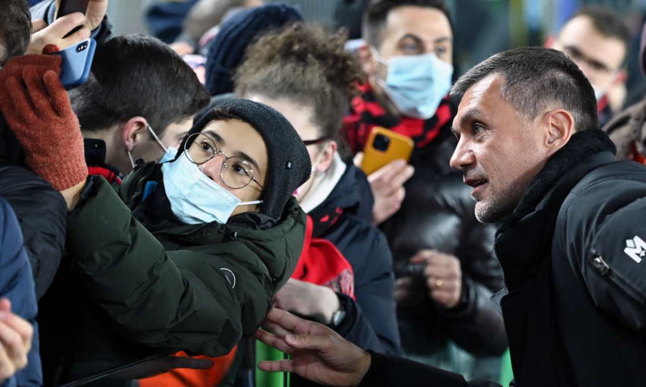 Maldini si fa un selfie 