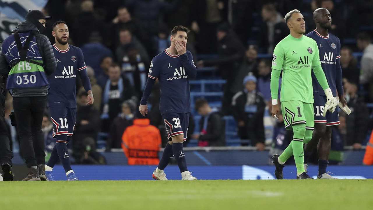 Navas abbandona il campo in una recente partita del Psg