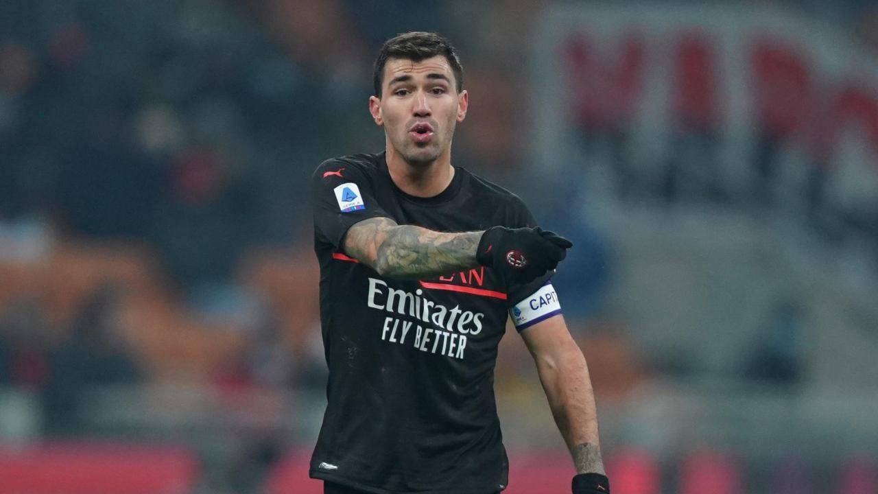 Romagnoli con la maglia del Milan