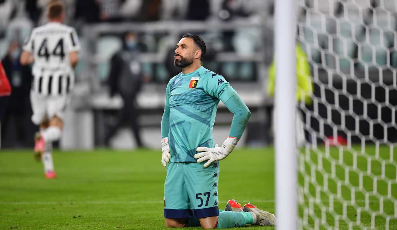 Sirigu in ginocchio dopo il gol subito