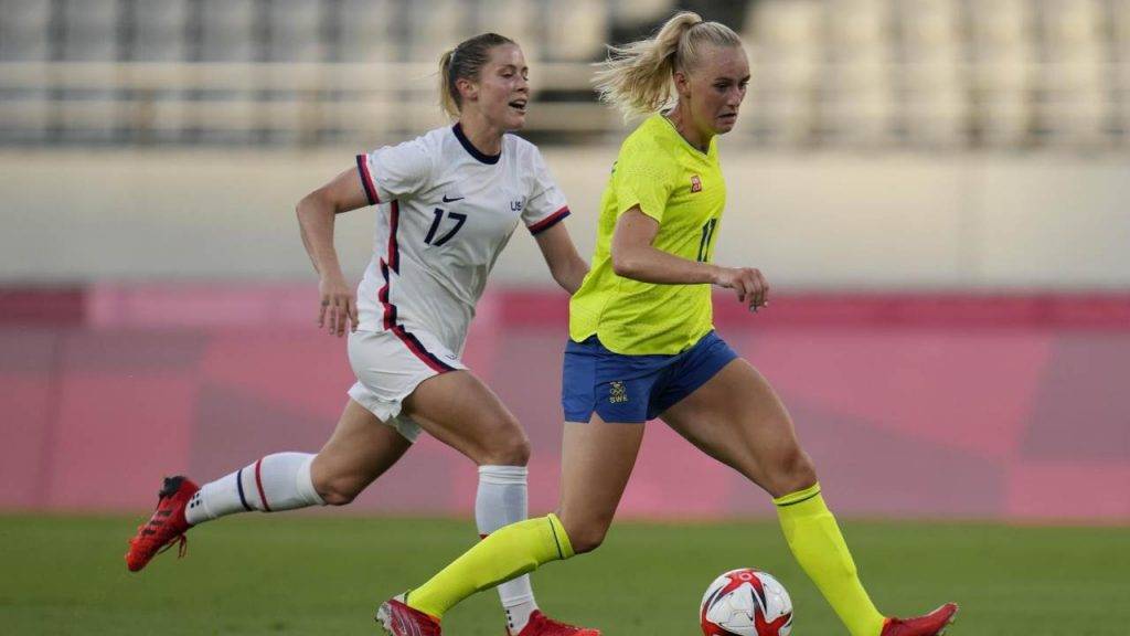 Un match di calcio femminile alle Olimpiadi di Tokyo