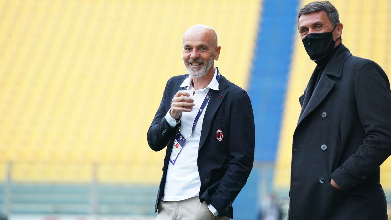 Pioli sorride con Maldini Milan