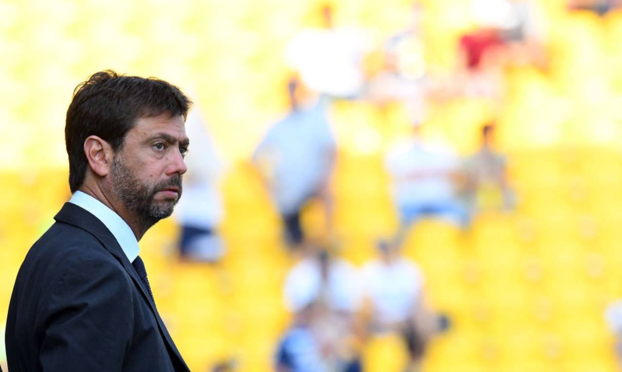 Juventus, Agnelli serio 