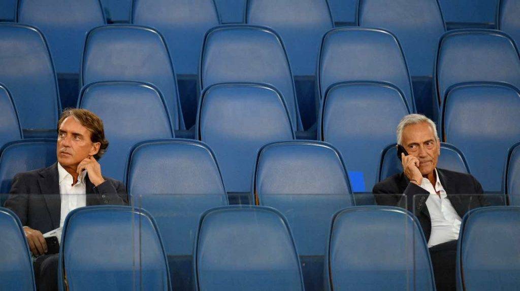 Mancini e Gravina in tribuna