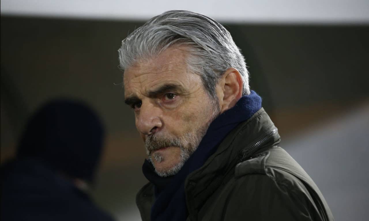 Maurizio Arrivabene pensieroso 